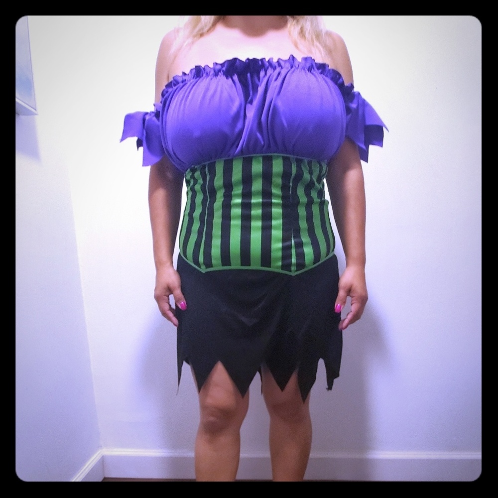 Leg Avenue Witch/Pirate Costume